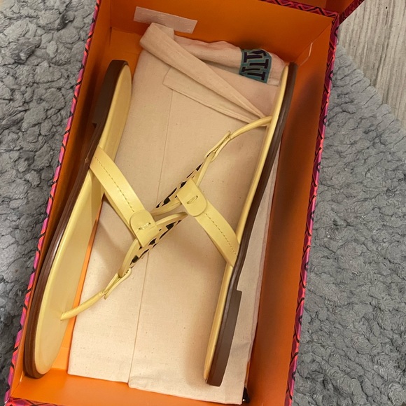 FINAL PRICE ❤️‍🔥 TORY BURCH ✨ MILLER SANDAL IN BANANA - Picture 12 of 12